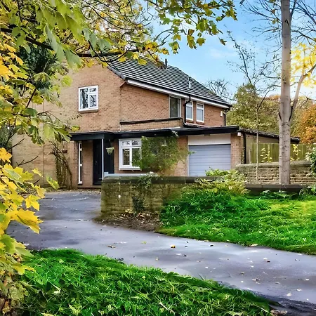 Cross Lane Holiday home Leeds (West Yorkshire)